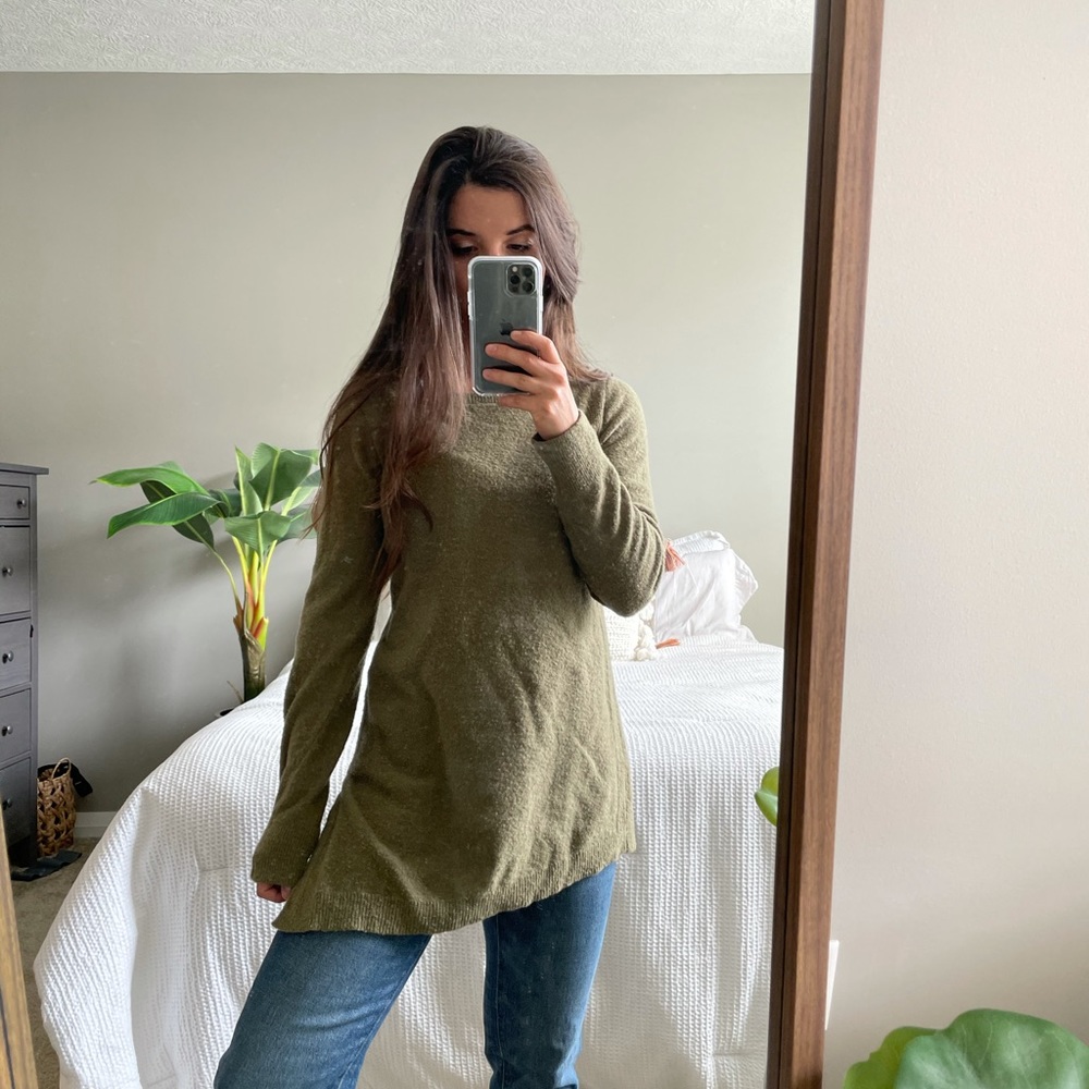 Banana republic sweater